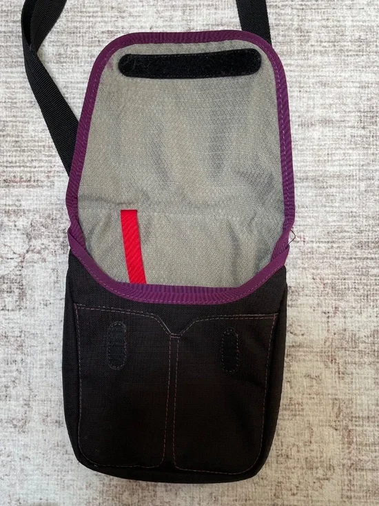 {Timbuk2} Mini Crossbody Bag - Picture 3 of 4